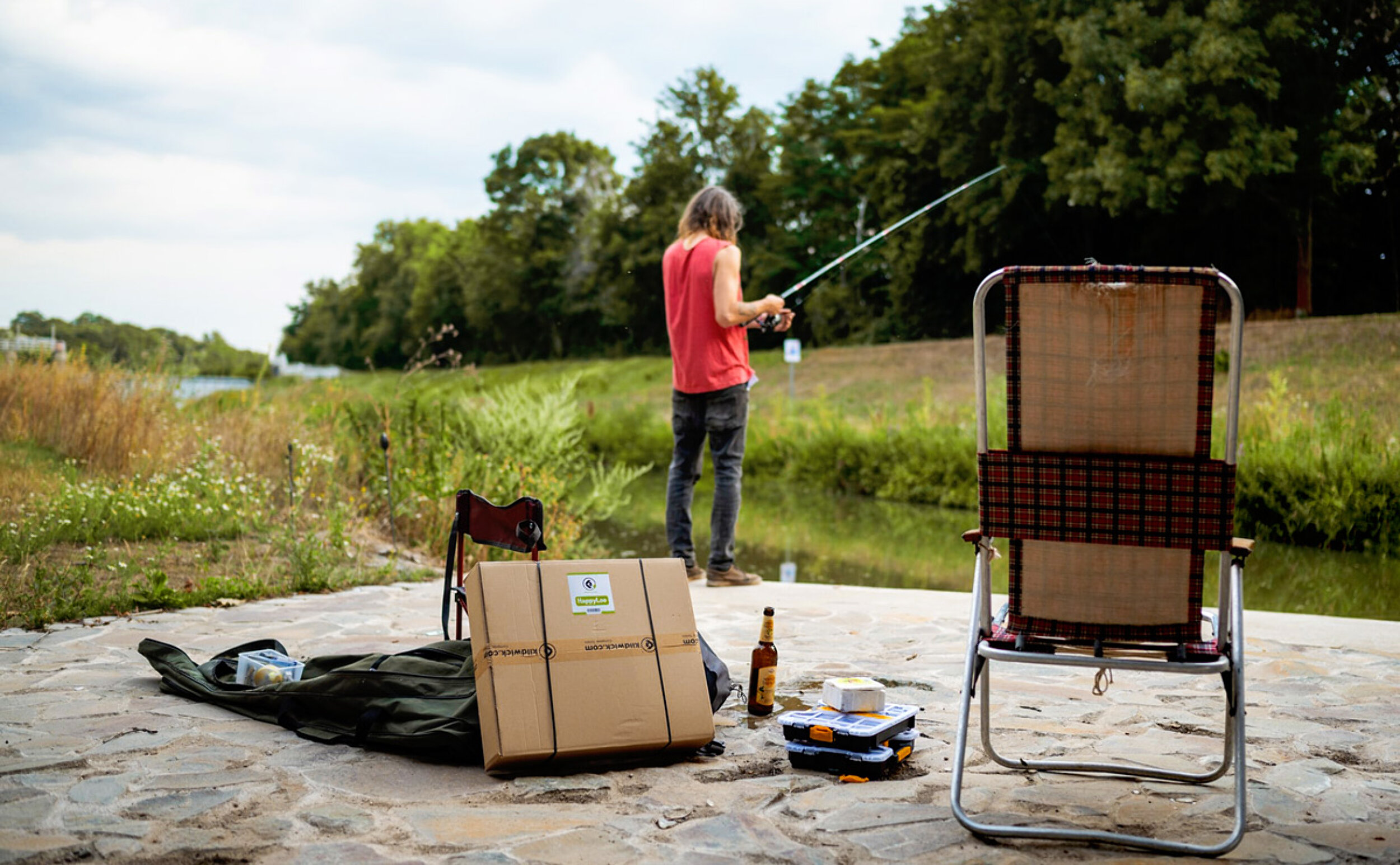 Our HappyLoo camping toilet is your companion on your fishing adventure